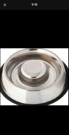 GAMELLE EN ACIER INOXYDABLE À ALIMENTATION OU EAU LENTE.$20.