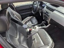 2009 Ford Focus SES Leather Heated Seats Automatic Transmission - Photo 8