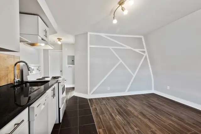 Amazing 1-Bed Unit, Downtown, Fast Internet, AC, Laundry, July1