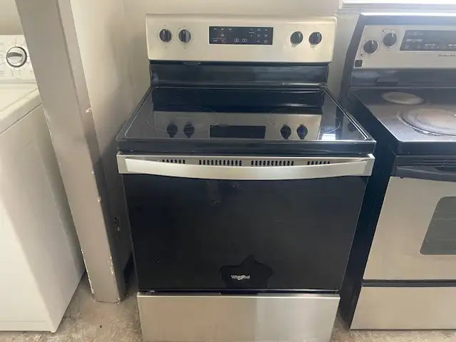 Cuisinière stainless vitrocéramique Whirlpool