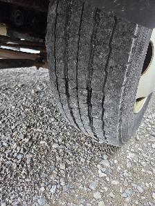 2019 Isuzu NRR Flatdeck with rollback tarp - Photo 15