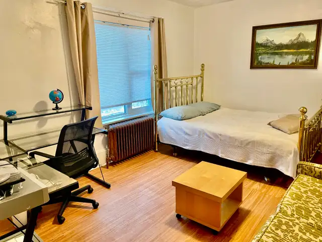 Room - all utilities $625