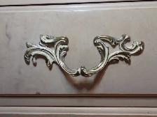 Hendron Bombe Cabinet - Photo 3