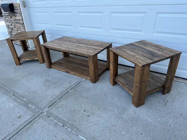 NEW 4’ coffee table set