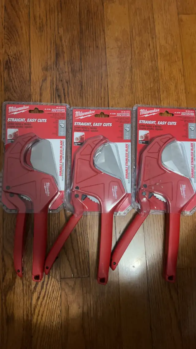 Milwauake Ratcheting Pipe Cutter For Sale!!