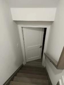 Three-bedroom (Large, spacious, and high-ceiling) basement - Photo 2
