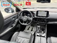 2022 Nissan Rogue Platinum - Photo 16