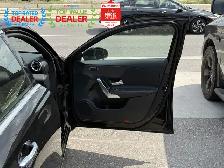 2022 Mercedes-Benz A-Class //AMG PKG | ONE OWNER | MB SERVICED | - Photo 30
