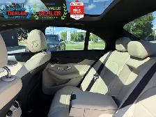 2016 Mercedes-Benz C-Class //AMG PKG | PANO | NAVI | REAR CAMERA - Photo 40