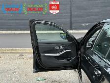 2020 BMW 3-Series //M PKG | BMW SERVICED | PANO | LOADED - Photo 16