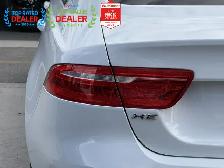 2018 Jaguar XE 20d PRESTIGE | SUNROOF | MERIDIAN | LOADED - Photo 14