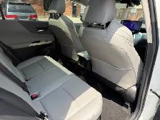 2024 Toyota Venza LIMITED AWD ,NAVIGATION, PANORAMIC ROOF, LEATH - Photo 11