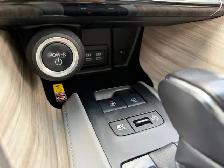 2024 Toyota Venza LIMITED AWD ,NAVIGATION, PANORAMIC ROOF, LEATH - Photo 20