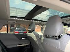 2024 Toyota Venza LIMITED AWD ,NAVIGATION, PANORAMIC ROOF, LEATH - Photo 26