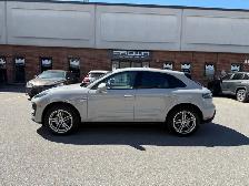 2023 Porsche Macan AWD, PREMIUM PLUS PKG, ACTIVE CRUISE CONTROL - Photo 5