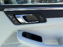 2023 Porsche Macan AWD, PREMIUM PLUS PKG, ACTIVE CRUISE CONTROL - Photo 15