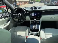 2023 Porsche Macan AWD, PREMIUM PLUS PKG, ACTIVE CRUISE CONTROL - Photo 30