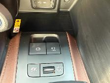 2021 Toyota Venza LIMITED AWD , PANORAMIC ROOF, LEATHER , NAV - Photo 17
