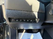 2024 Toyota Venza LIMITED AWD , ONE OWNER, PANORAMIC ROOF, LEATH - Photo 14