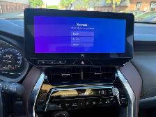 2024 Toyota Venza LIMITED AWD , ONE OWNER, PANORAMIC ROOF, LEATH - Photo 19
