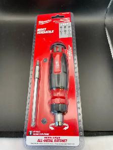 MILWAUKEE 14-IN-1 RATCHETING MULTI-BIT DRIVER 48-22-2903