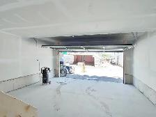 4 bedroom and 3.5 bathroom End Unit Townhouse/ Barrhaven/Nepean - Photo 18