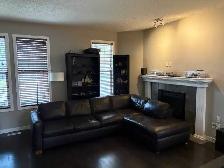 Ideal Single Home with Detached Garage - Available from Sept 1 - Photo 10