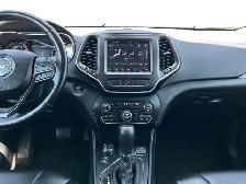 2020 Jeep Cherokee Trailhawk / 4WD - Photo 13