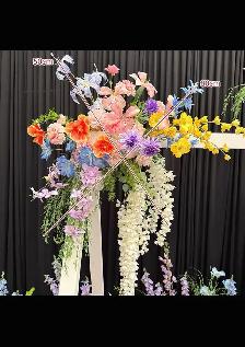 Wedding & Event Floral Arrangements for Rent - Photo 6