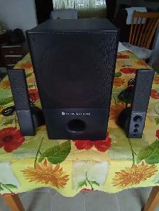 Haut-parleurs Altec Lansing modèle VS-4121