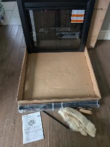 New Clairmont Medium Fireplace Glass Door For Sale - Photo 5