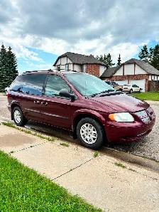 2003 Dodge Caravan SXT - Photo 2