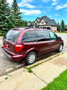 2003 Dodge Caravan SXT - Photo 3