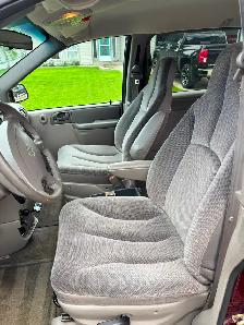 2003 Dodge Caravan SXT - Photo 8