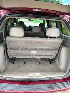 2003 Dodge Caravan SXT - Photo 10
