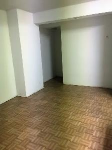31/2 and 41/2 apartment Near Metro - ALL INCL. Available now - Photo 8