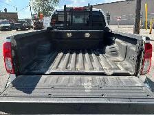 2014 Nissan Frontier SV 4WD CREW CAB LONG BOX-1 OWNER-CERTIFIED! - Photo 6