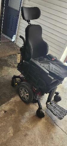 Pride Quantum Q6 Edge 2.0 Electric Wheelchair