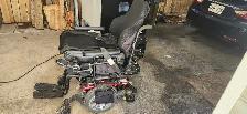 Pride Quantum Q6 Edge 2.0 Electric Wheelchair - Photo 3