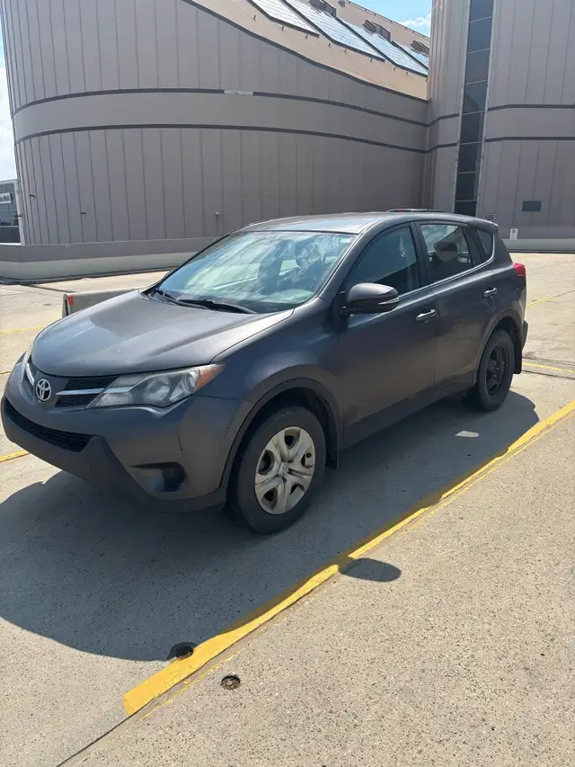 2015 Toyota RAV4 – ONLY $9,500 – BEST DEAL OUT THERE!
