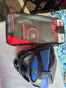 UFC boxing gloves and RDX head gear - Photo 2
