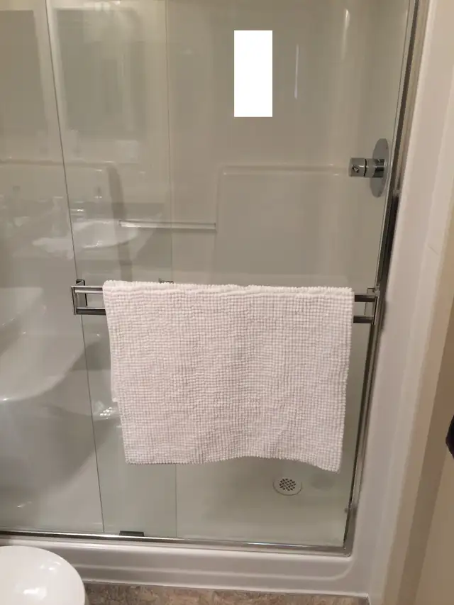 selling, Hi Q Shower glass doors placing,bathtubs doors,fixing,