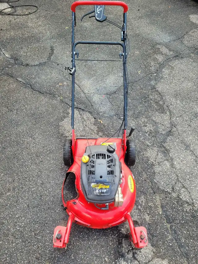 Yardworks Zero Turn Push Mower