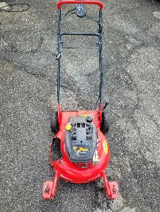 Yardworks Zero Turn Push Mower