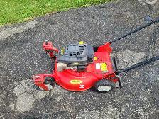 Yardworks Zero Turn Push Mower - Photo 2