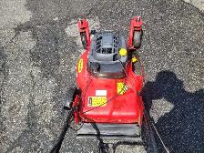 Yardworks Zero Turn Push Mower - Photo 6