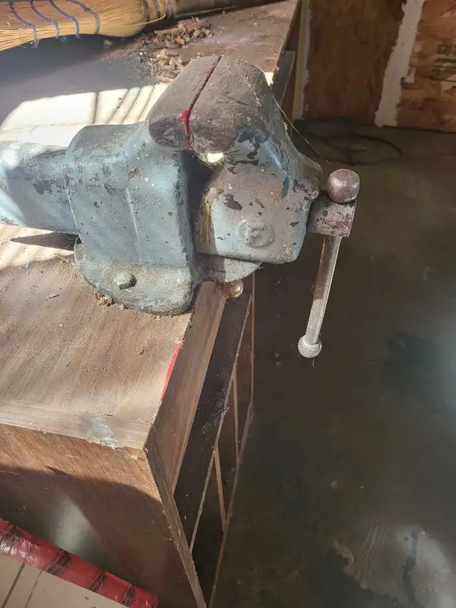 workshop vise