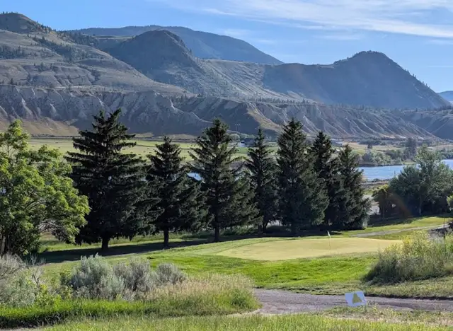 Turnkey Restaurant Opportunity at PineRidge Golf Course