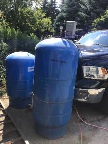 2  LARGE WATER WELL PRESSURE TANKS - Photo 4