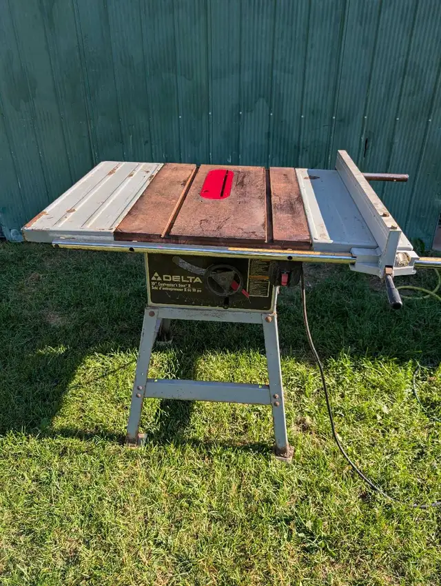 Delta 10' Table Saw For Sale